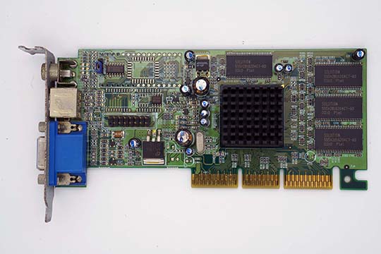 ATI Radeon 7000 64MB LP显示卡（ATI Radeon 7000芯片）